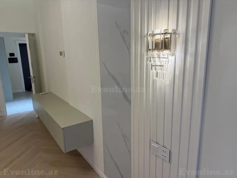 Satılır 2 otaqlı Mənzil Yeni tikili 73 m² Bakı, Nərimanov r., Koroğlu m — Mənzil, Bakı (3)