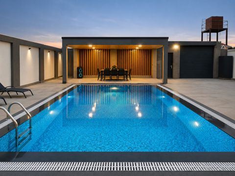 İcarəyə verilir 5 otaqlı həyət evi/bağ evi 320 m² — Amid Bəy