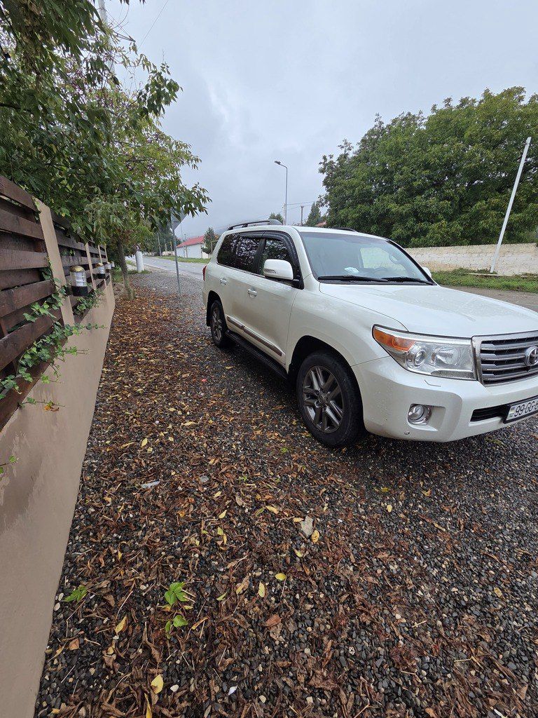 Toyota Land Cruiser, 4.6 L, 2014 il, 278 752 km — Avtomobillər, Bakı (3)