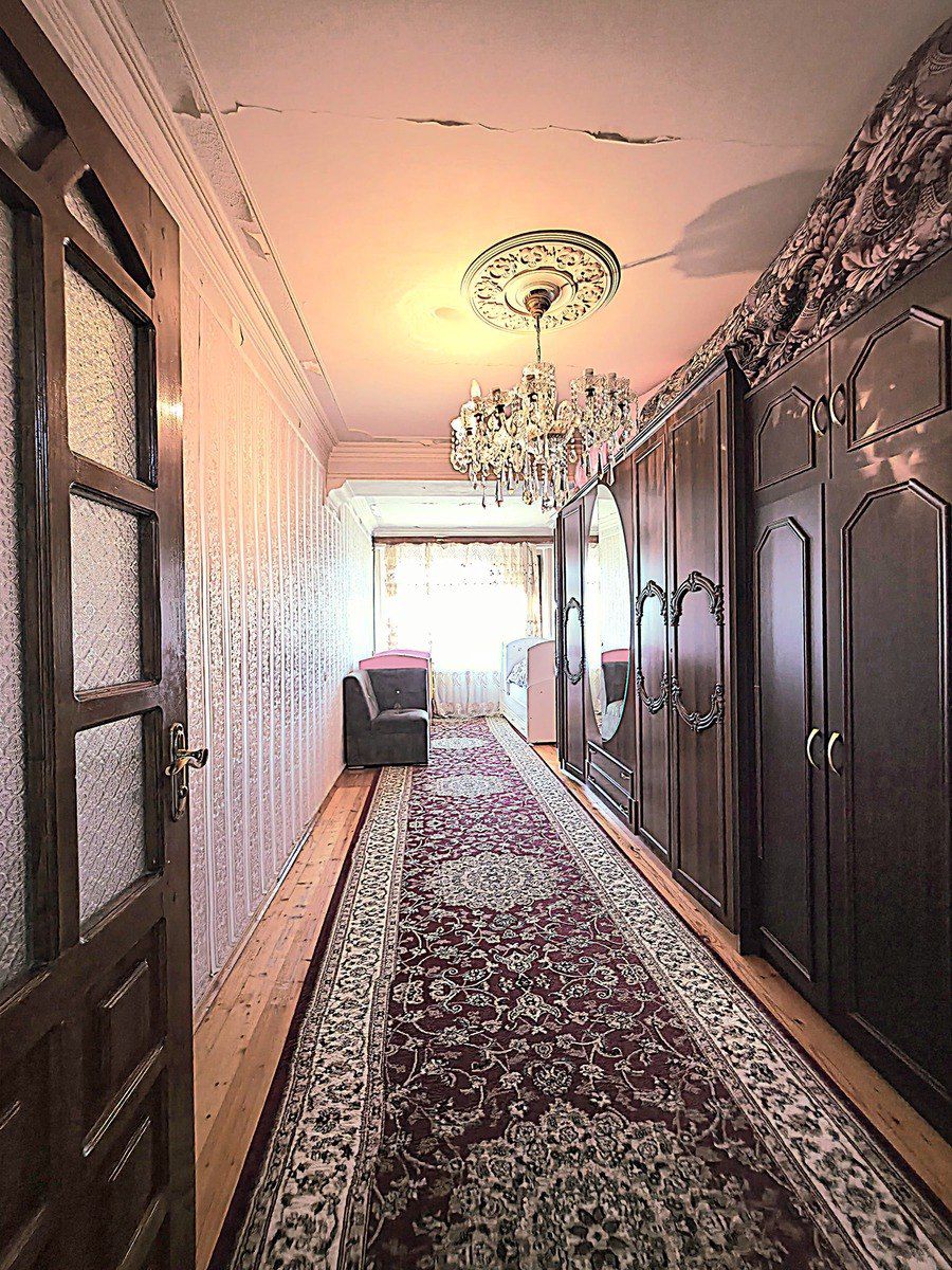 Satılır 4 otaqlı köhnə tikili 110 m² — Mənzil, Bakı (8)