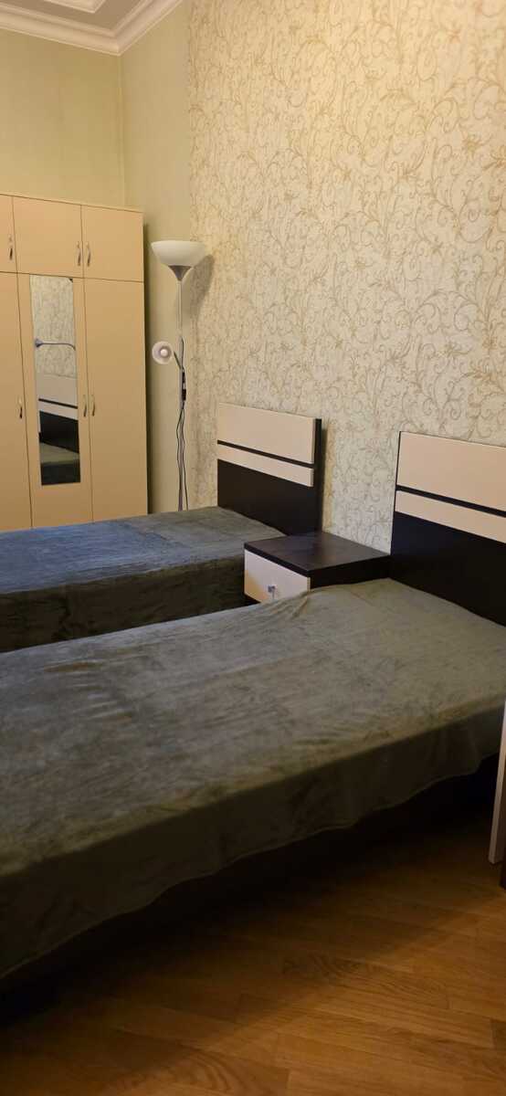 İcarəyə verilir 2 otaqlı köhnə tikili 80 m² — Mənzil, Bakı (11)