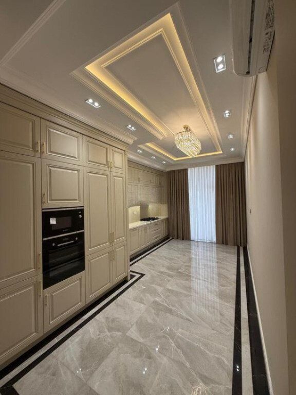 Satılır 4 otaqlı yeni tikili 250 m² — Mənzil, Bakı (8)