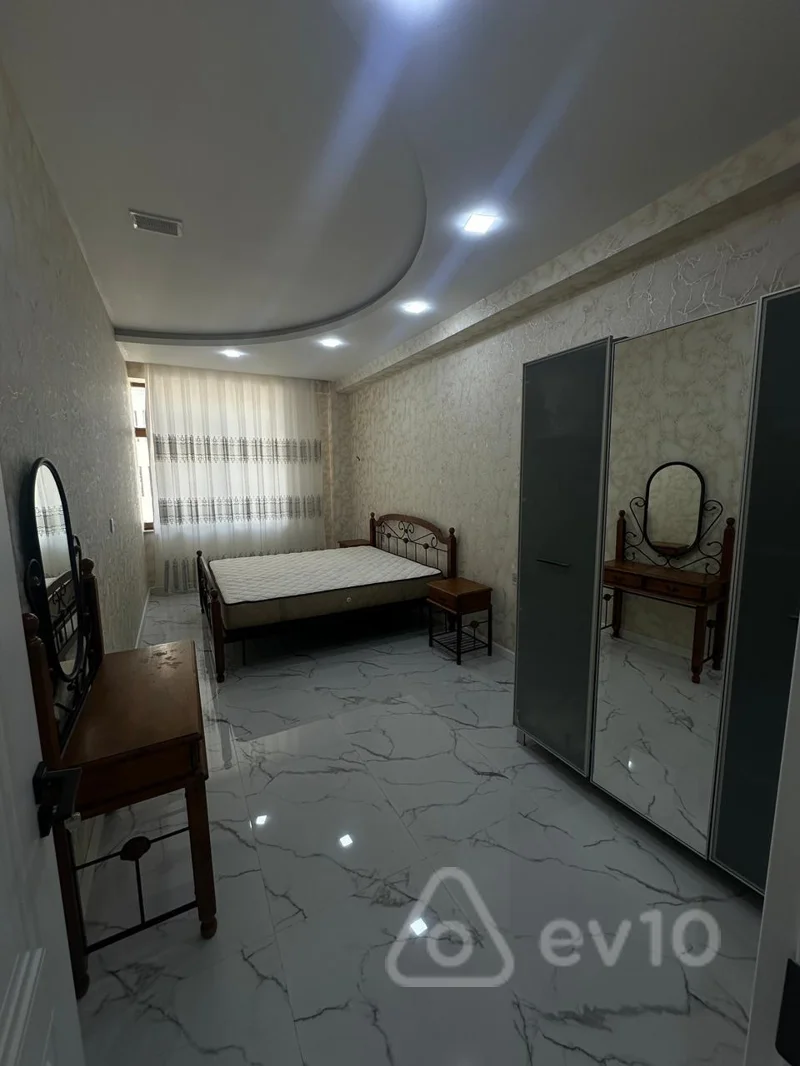 5 otaqlı mənzil, 250 m², Rəşid Behbudov küçəsi — kirayə — Mənzil, Bakı (10)