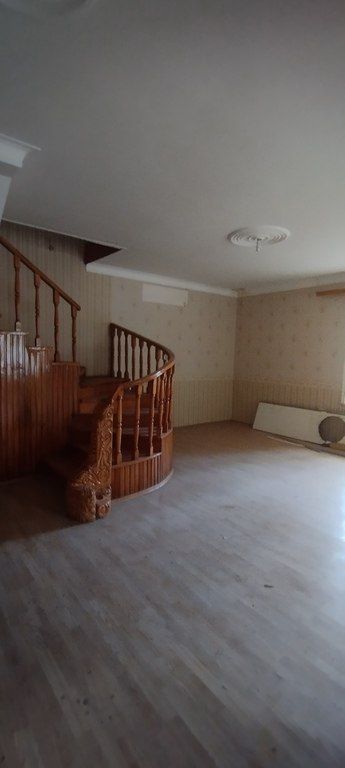 Satılır 5 otaqlı həyət evi/bağ evi 250 m² — Ev, villa, Bakı (10)
