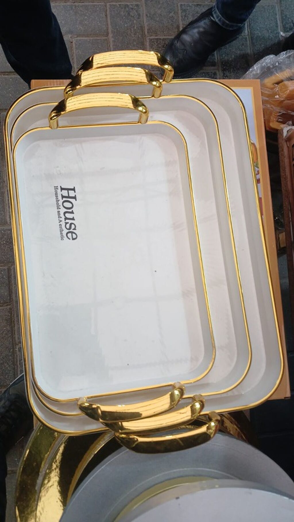 Qızılı dəstəkli server boşqabları/tray dəsti - Formalı seçim: dairəvi — Süfrə qabı, Bakı (2)