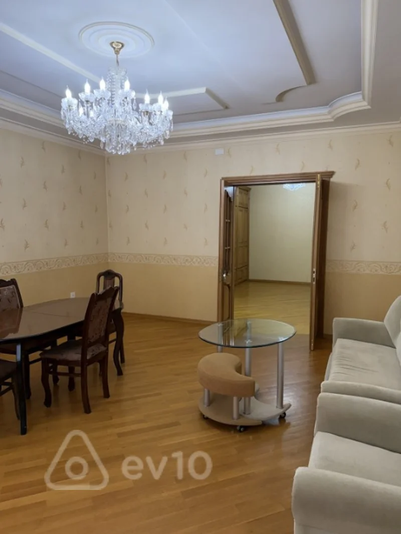 3 otaqlı mənzil, 170 m², Təbriz küç — kirayə — Mənzil, Bakı (4)