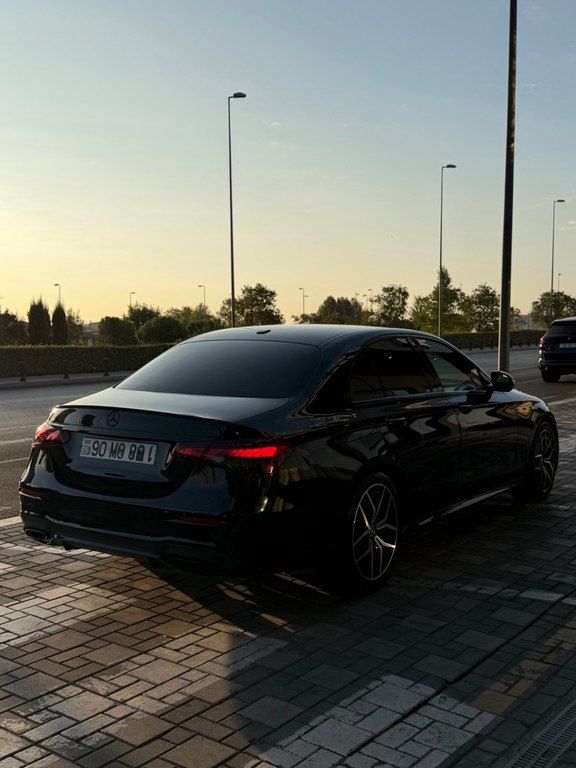 Mercedes E 350, 2.0 L, 2023 il, 56 000 km — Avtomobillər, Bakı (2)