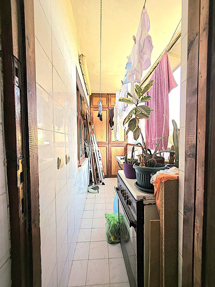 Satılır 4 otaqlı köhnə tikili 110 m² — Mənzil, Bakı (4)
