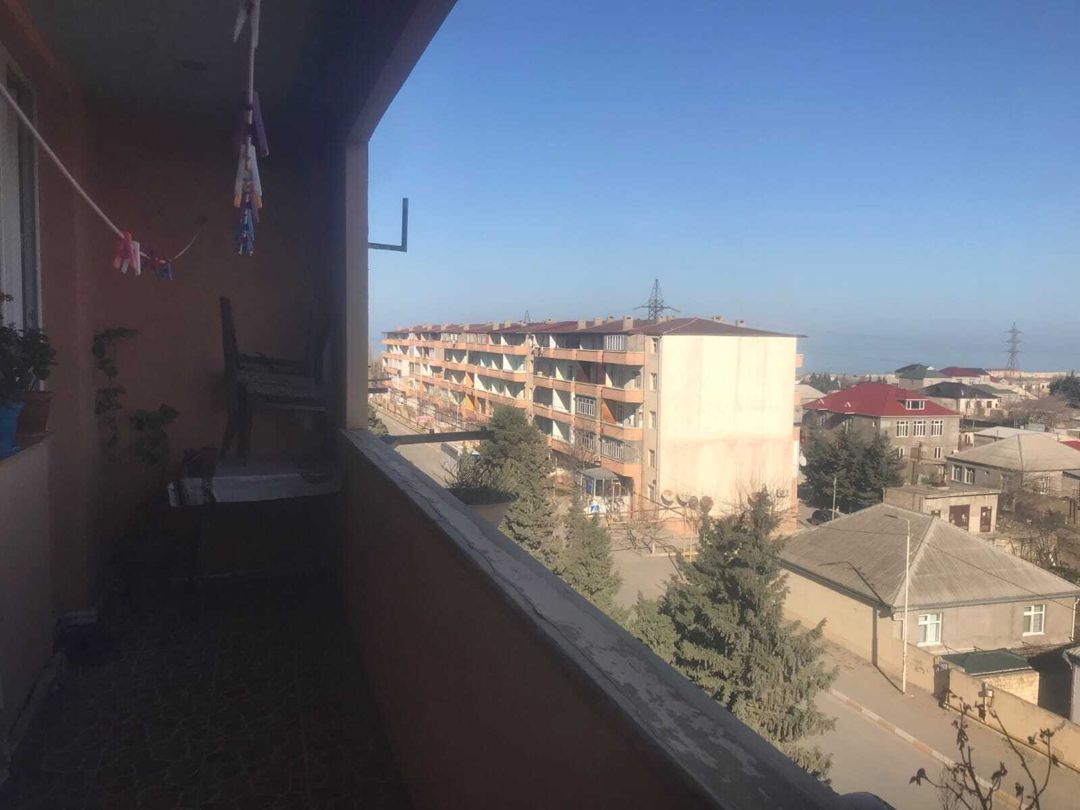 Satılır 4 otaqlı köhnə tikili 90 m² — Mənzil, Sumqayıt
