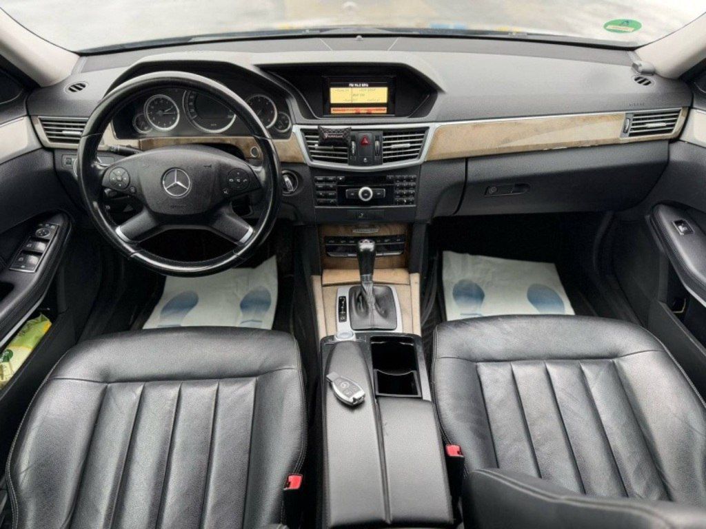 Mercedes E 220, 2.1 L, 2010 il, 410 000 km — Avtomobillər, Bakı (4)