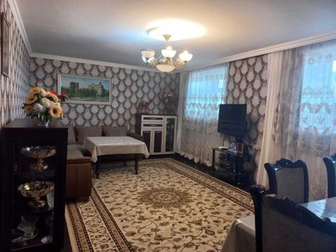 Satılır 5 otaqlı həyət evi/bağ evi 160 m² — Bakı