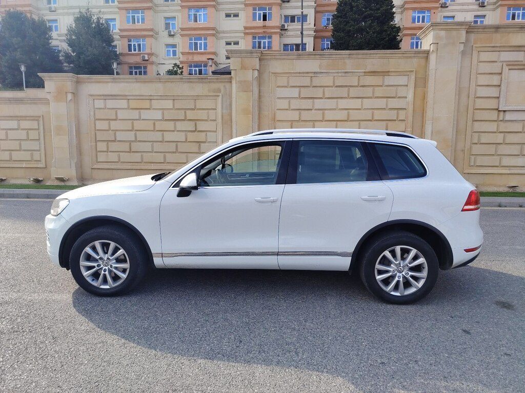 Volkswagen Touareg, 3.6 L, 2013 il, 161 000 km — Avtomobillər, Bakı (8)