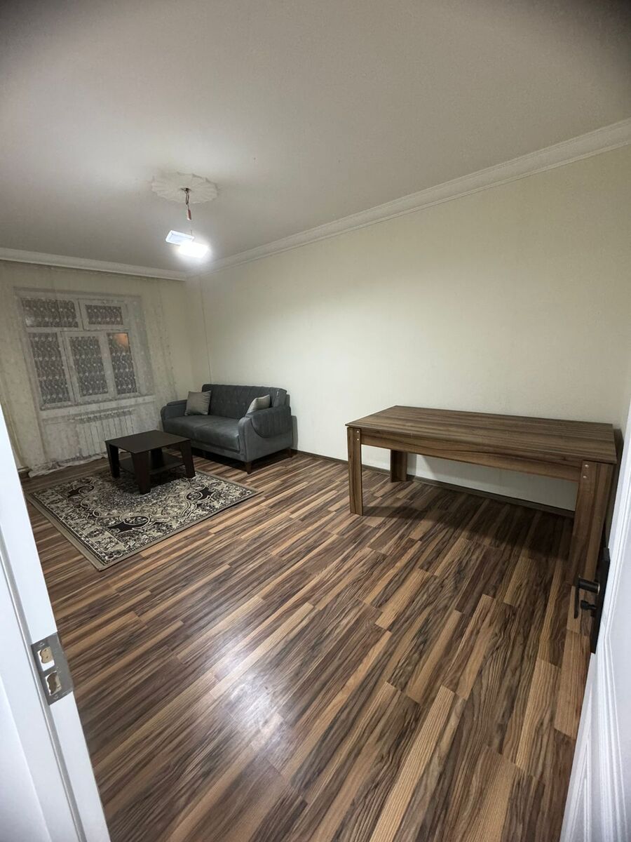Satılır 2 otaqlı köhnə tikili 60 m² — Mənzil, Bakı (3)
