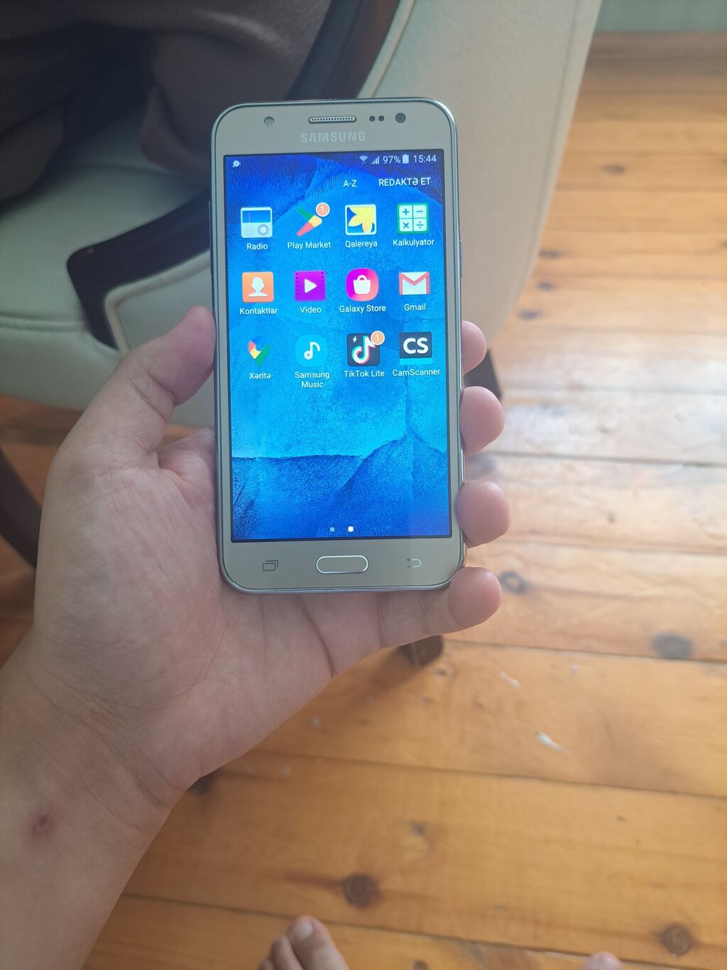 Samsung Galaxy J5 2016, 16 GB, rəng - Qızılı, İki sim kartlı — Samsung, Bakı