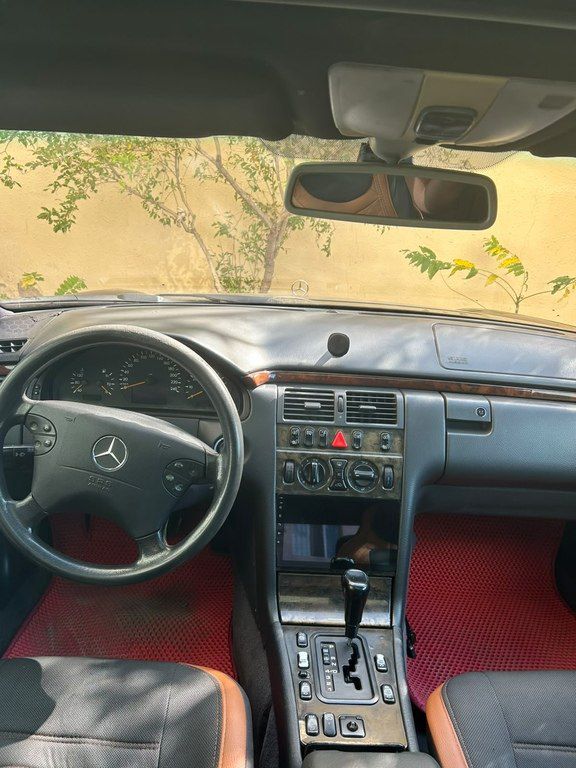 Mercedes E 320, 3.2 L, 2000 il, 400 000 km 10-VA-233 — Avtomobillər, Bakı (8)