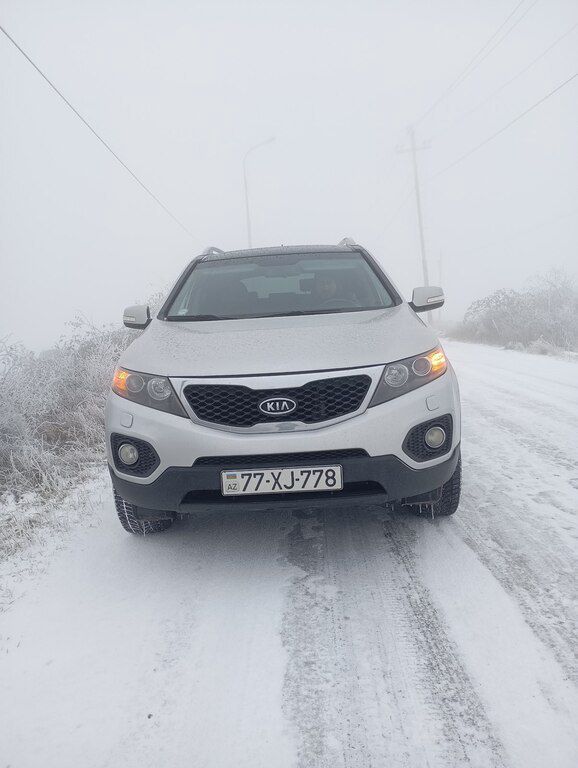 Kia Sorento, 2.0 L, 2010 il, 285 000 km 77-XJ-778 — Avtomobillər, Bakı (2)