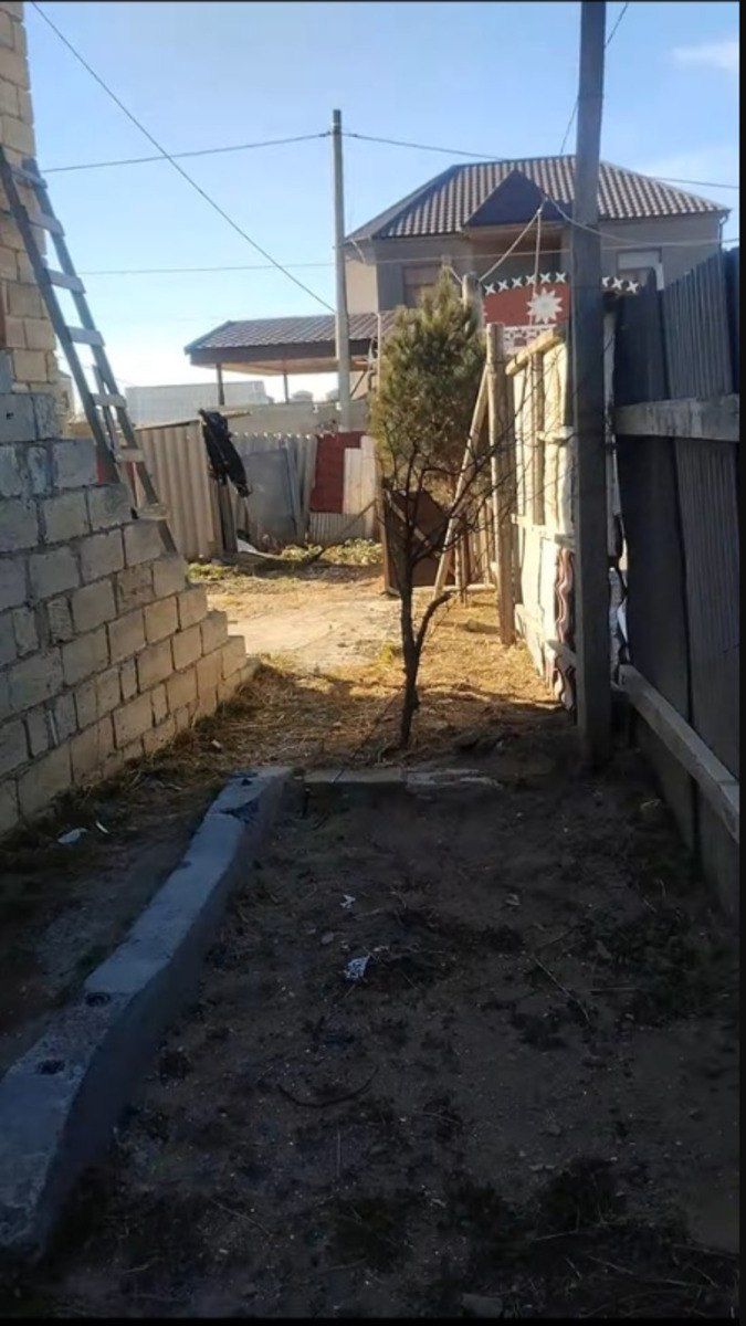 Satılır 3 otaqlı həyət evi/bağ evi 100 m² — Ev, villa, Bakı (2)