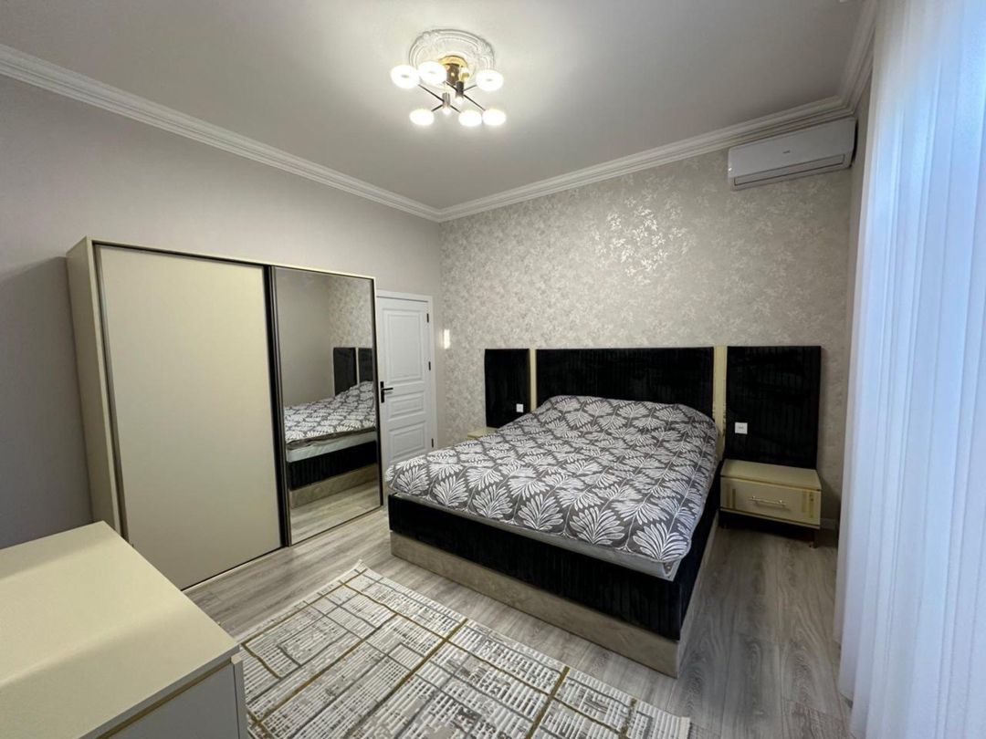 Satılır 3 otaqlı həyət evi/bağ evi 200 m² — Ev, villa, Bakı (11)