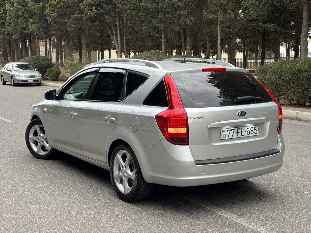 Kia Ceed, 1.4 L, 2011 il, 167 000 km 77-FL-685 — Avtomobillər, Sumqayıt (4)