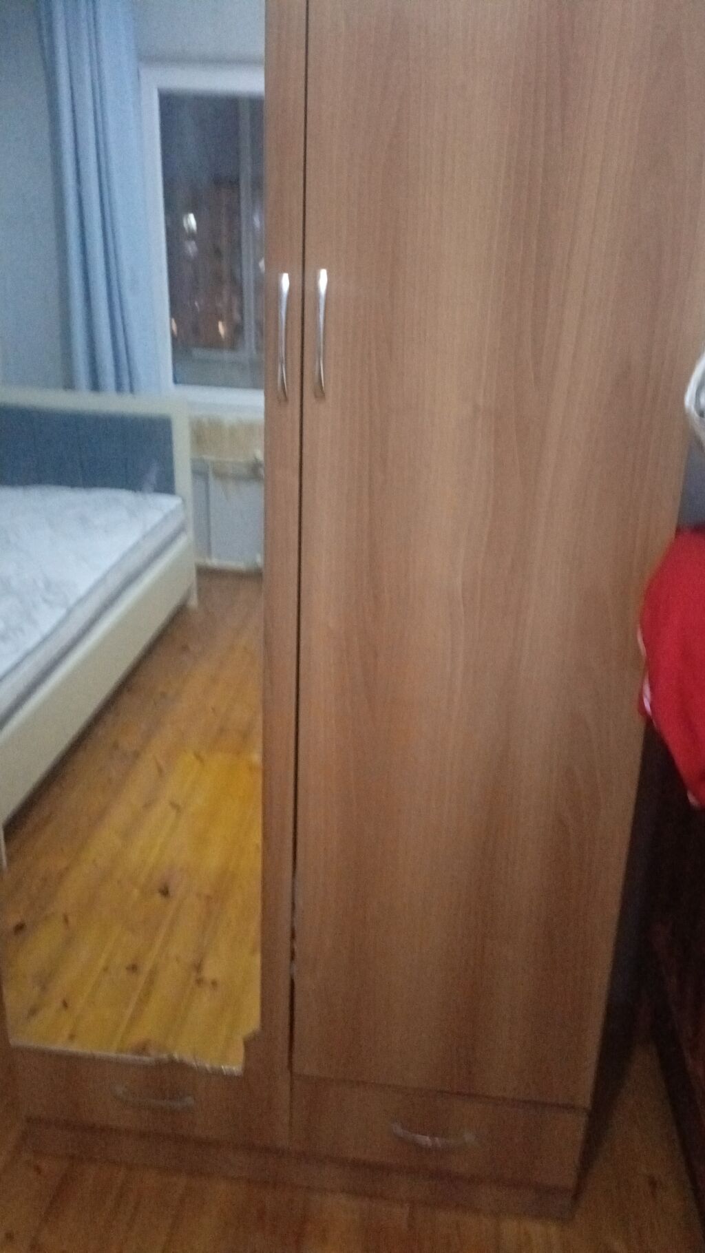 İşlənmiş, 2 qapılı, Güzgülü, Qəhvəyi, Açılan, Düz dolab — Şkaflar, Bakı (2)