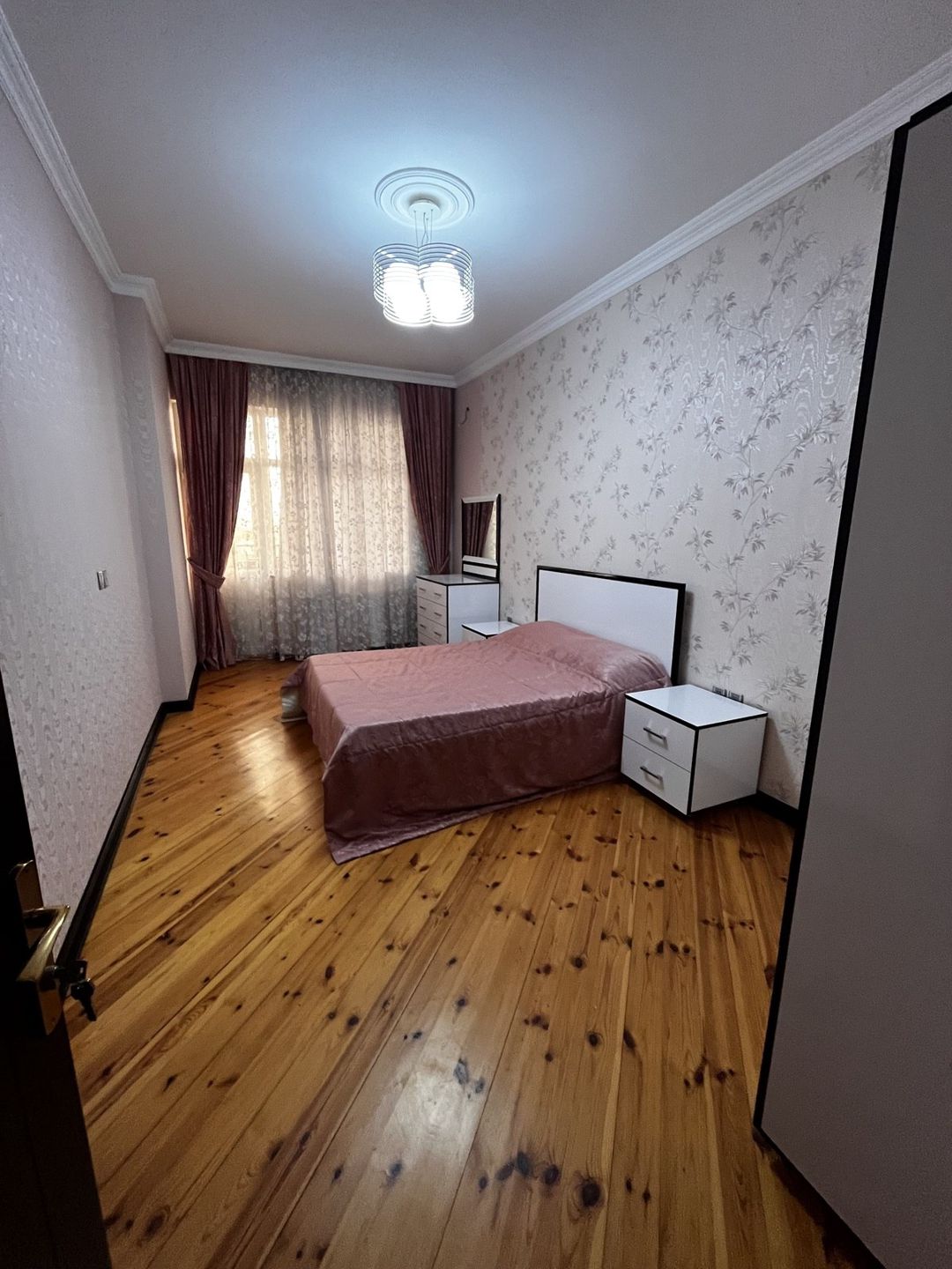 İcarəyə verilir 4 otaqlı yeni tikili 150 m² — Mənzil, Bakı (3)