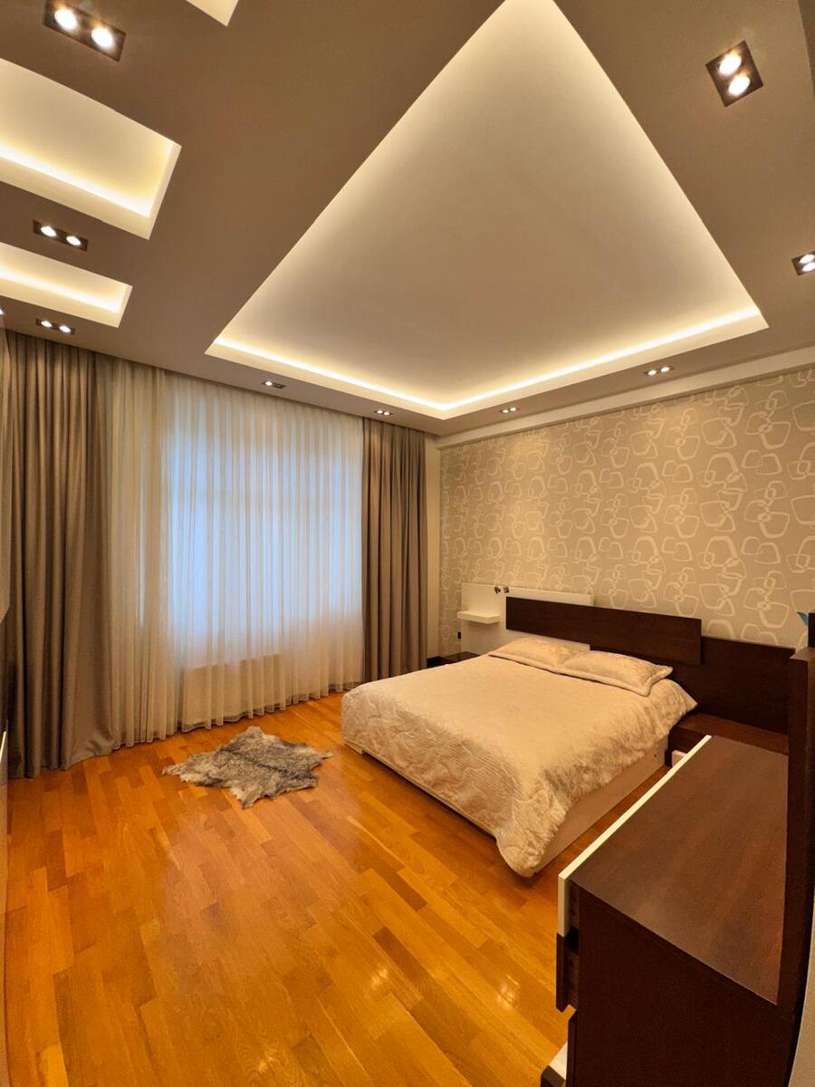 Satılır 4 otaqlı yeni tikili 222 m² — Mənzil, Bakı (6)
