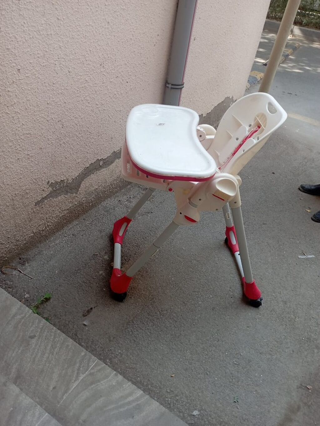 Uşaq yemək stulu - Rəng: ağ/qırmızı - Geniş, çıxarıla bilən plastik — Qidalandırma stulları, Bakı (3)