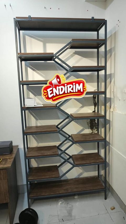 Endirim 170azn. Vitrin dolab. Evdə və ya mağazada istifadəyə — Vasiteci Sekine Xanim — Şkaflar