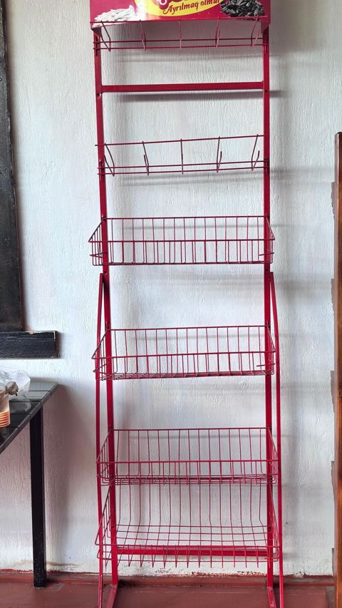 Metaldan hazırlanmış vitrinalıq/mağaza stendi - Material: toz boya — Bakı