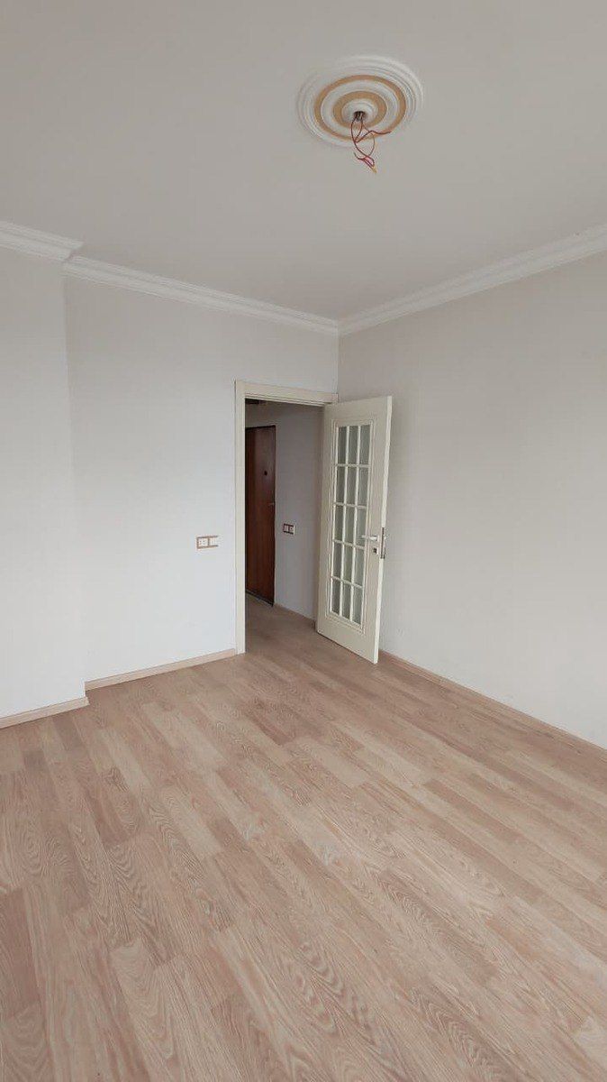 Satılır 2 otaqlı köhnə tikili 55 m² — Mənzil, Bakı (7)