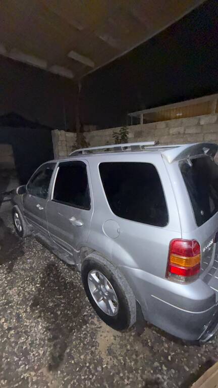 Ford Escape, 3.0 L, 2005 il, 400 000 km 90-RR-457 — Avtomobillər, Bakı (5)