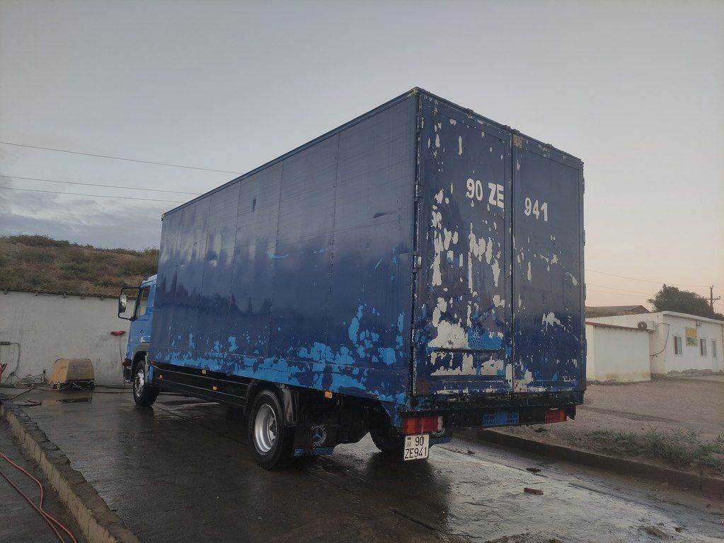 Mercedes Atego 1528, 6.4 L, 2000 il, 378 900 km 90-ZE-941 — Yük maşınları, Bakı (6)