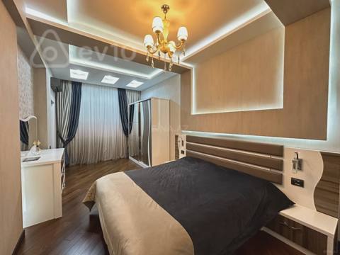 3 otaqlı mənzil, 118 m², Xətai M — kirayə — Məlahət x.