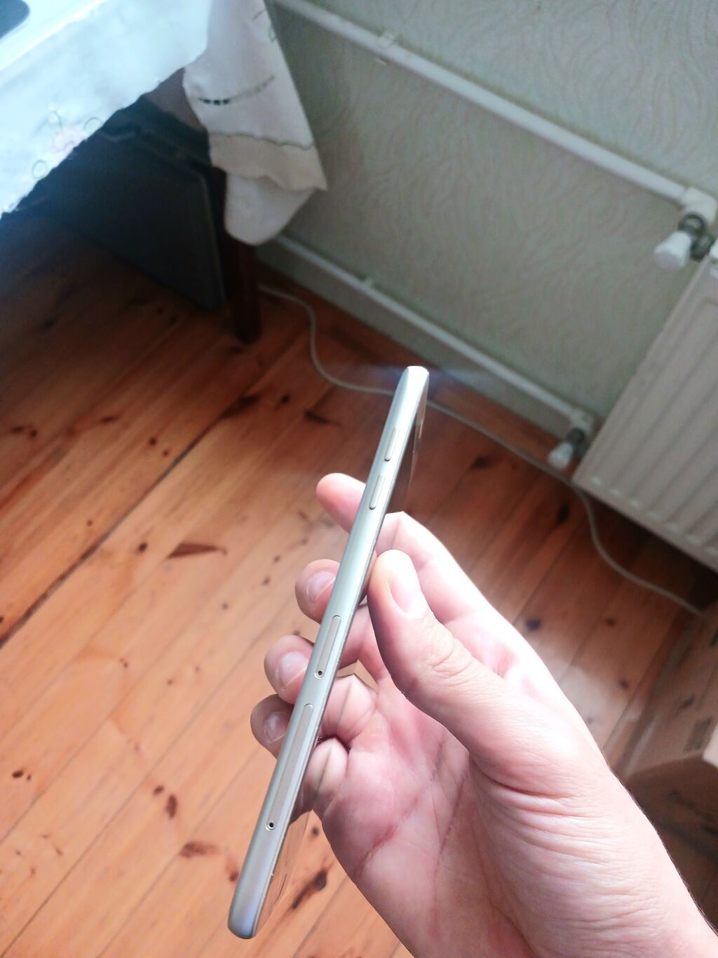 Samsung Galaxy J5, 16 GB, rəng - Qızılı, Barmaq izi — Samsung, Sumqayıt (9)