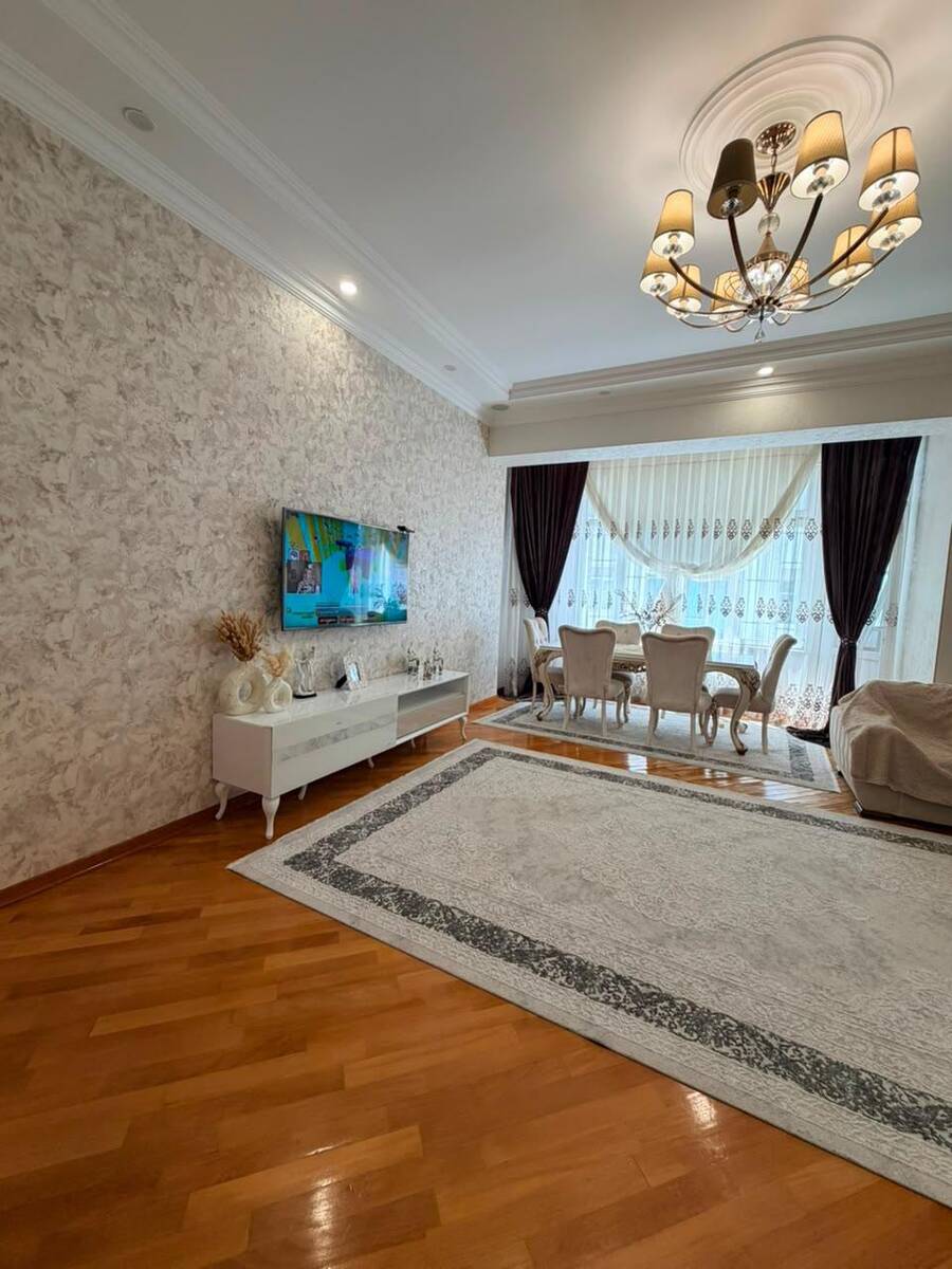 Satılır 3 otaqlı yeni tikili 150 m² — Mənzil, Bakı (2)