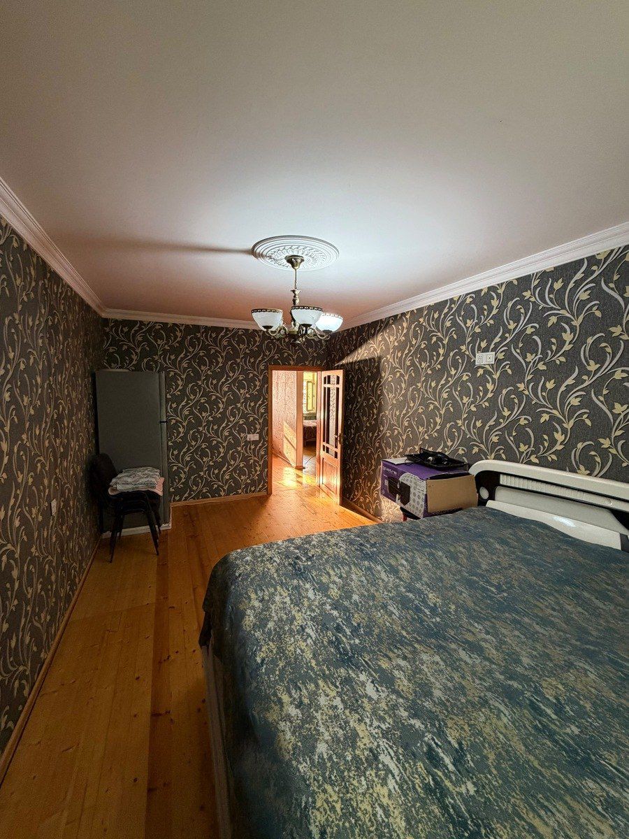 Satılır 4 otaqlı köhnə tikili 100 m² — Mənzil, Bakı (12)
