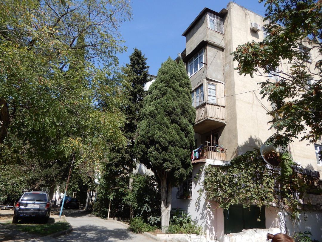 Satılır 2 otaqlı köhnə tikili 45 m² — Mənzil, Bakı
