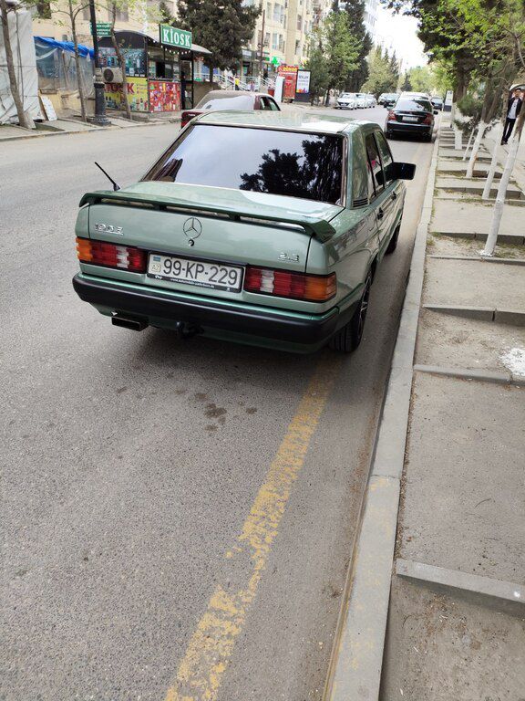 Mercedes 190, 2.3 L, 1990 il, 216 338 km 99-KP-229 — Avtomobillər, Bakı (3)