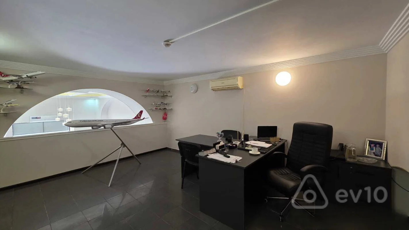 Obyekt, 200 m², 28 MAY Metro Yaxınlığı — kirayə — Əmlak, Bakı (8)