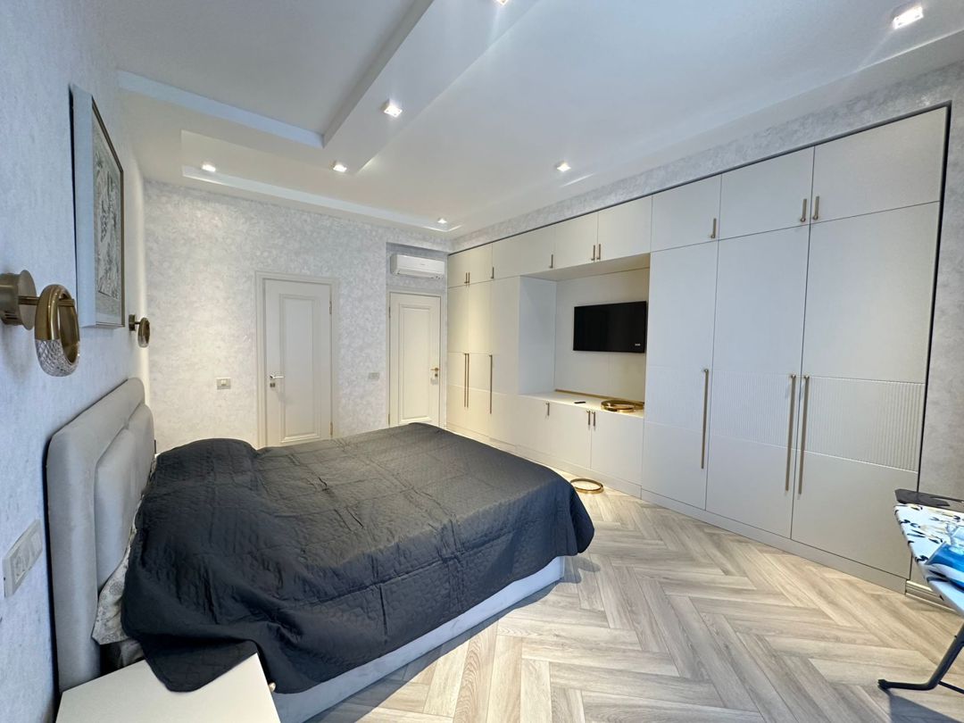 İcarəyə verilir 3 otaqlı yeni tikili 140 m² — Mənzil, Bakı (6)