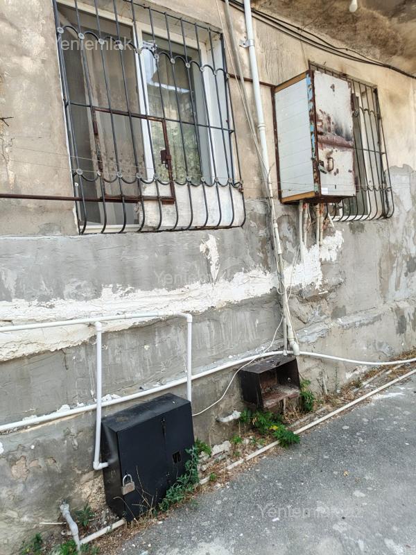 Satılır 1 otaqlı Bina evi menzil (Köhnə tikili), 50 m², Suraxanı rayonu — Mənzil, Bakı (7)