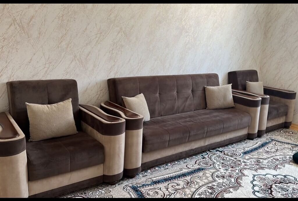 İşlənmiş, Divan, 2 kreslo, Bazalı, Açılan — Yumşaq mobilya dəstləri, Bakı