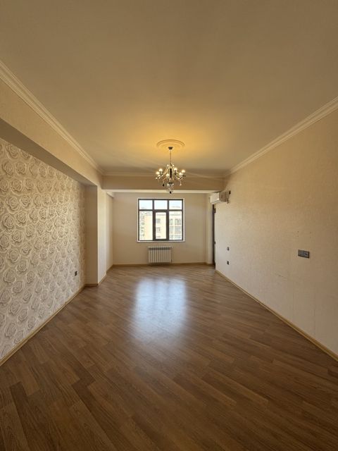 Satılır 3 otaqlı yeni tikili 125 m² — Bakı