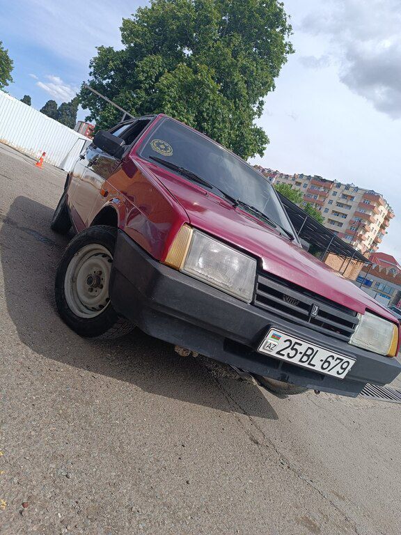 Lada (VAZ) 2109, 1.5 L, 1988 il, 340 000 km 25-BL-679 — Avtomobillər, Gəncə (4)