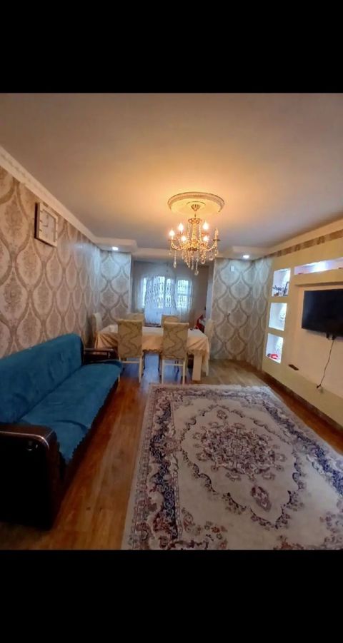 Seherin merkeznde bina evi kiraye verlir 3 otagli. evdi bina evi di — Gəncə