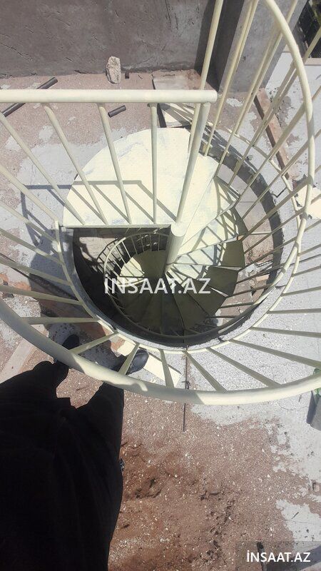Demır Pıllekenlerın Yığılması — Təmir xidmətləri, Bakı (10)