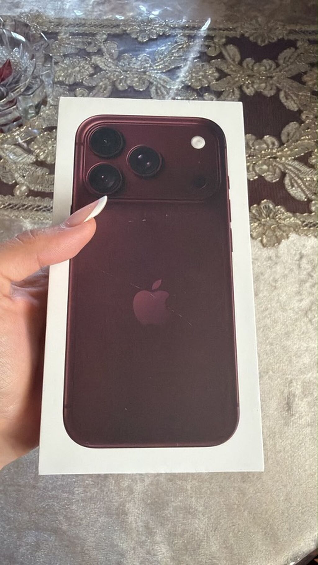 IPhone 18 Pro, 256 GB, Bordo, Zəmanət, Simsiz şarj, Face ID — Apple iPhone, Bakı (2)