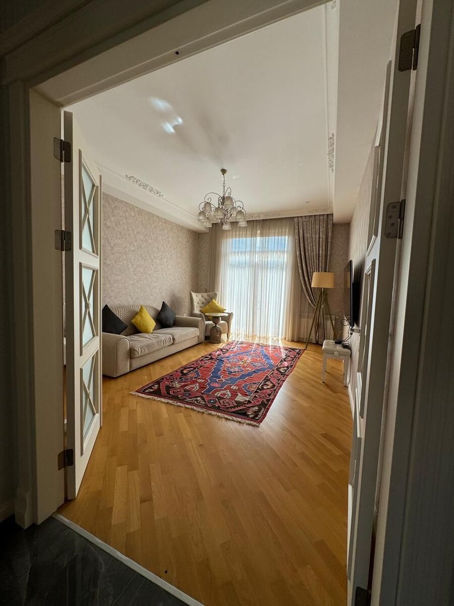 Satılır 3 otaqlı yeni tikili 130 m² — Mənzil, Bakı (3)