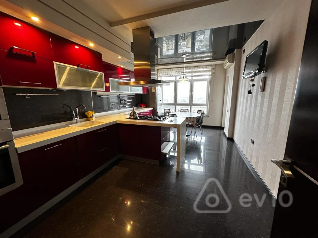 4 otaqlı mənzil, 198 m², Əhməd Rəcəbli — kirayə — Mənzil, Bakı (3)