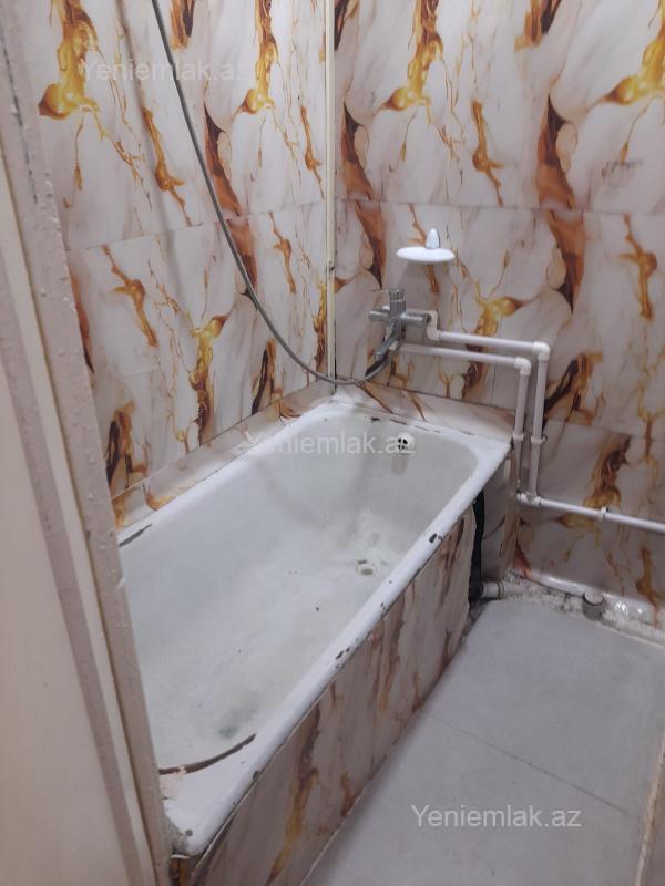 Satılır 3 otaqlı Bina evi menzil (Köhnə tikili), 65 m², 8-ci mikrorayon — Mənzil, Sumqayıt (8)